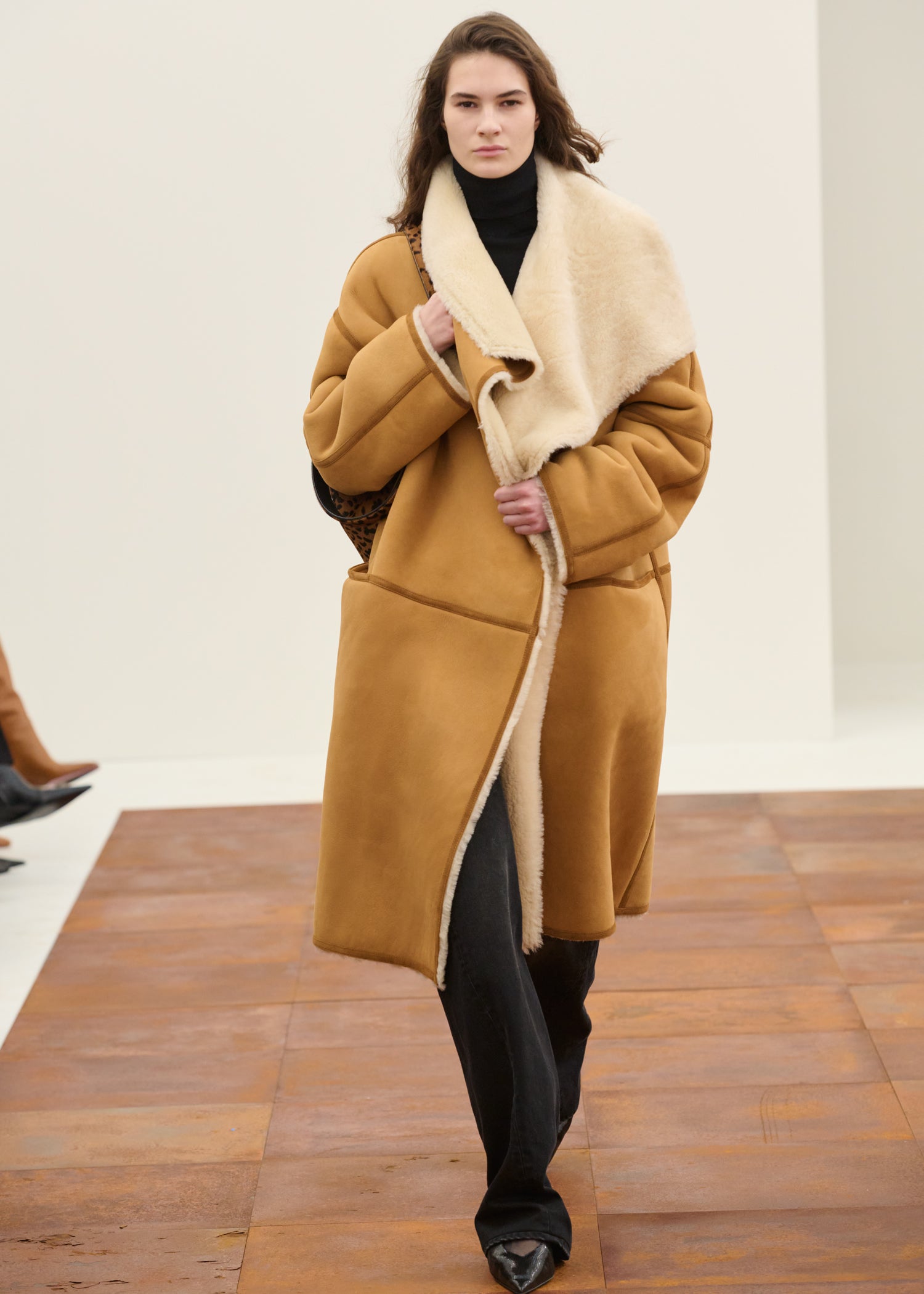 Fall Winter 2025 Runway Look 23