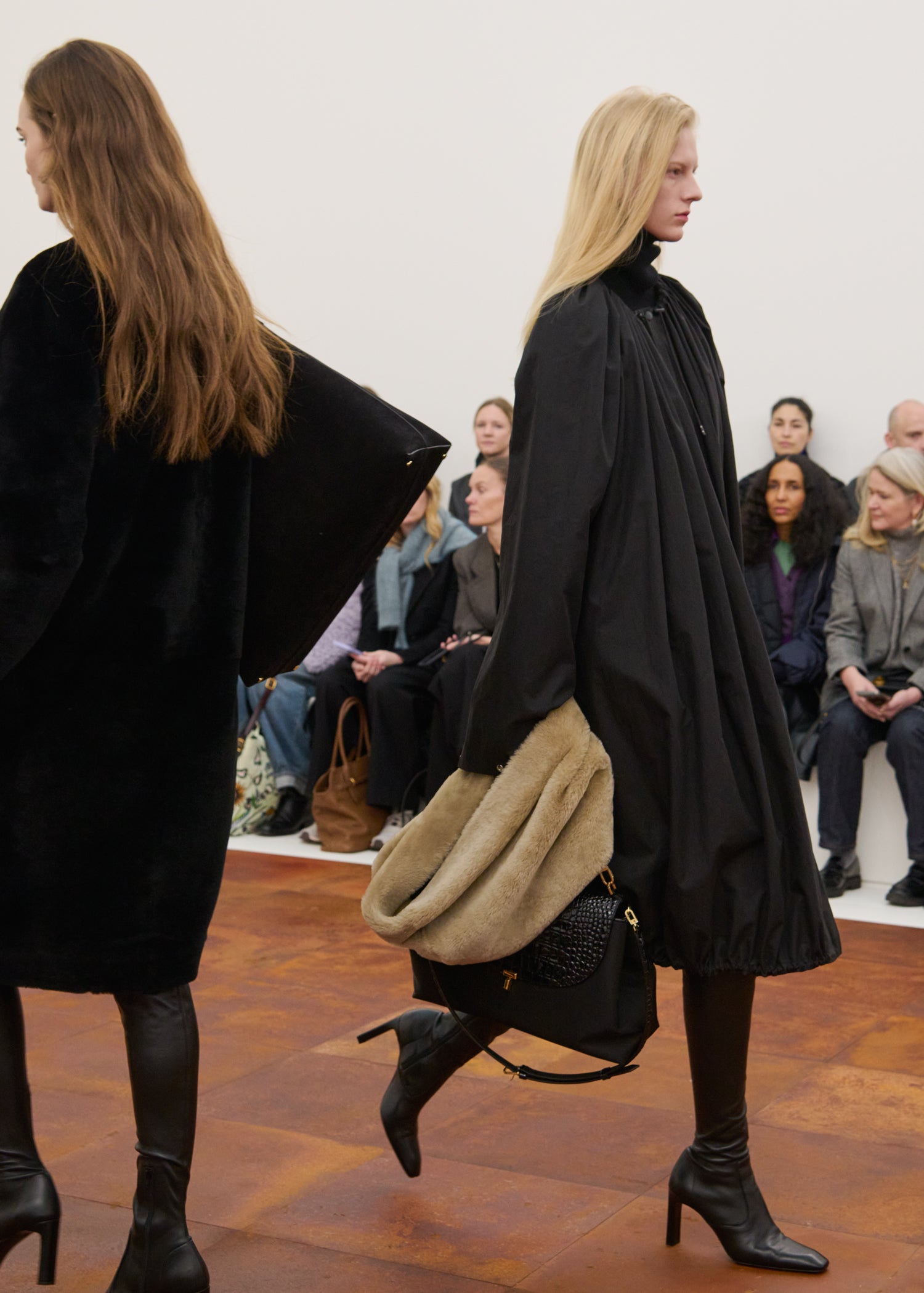 Fall Winter 2025 Runway Look 3