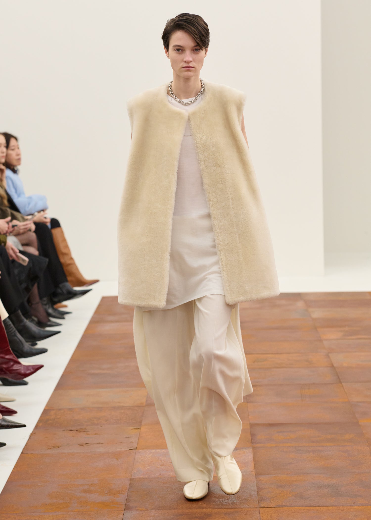 Fall Winter 2025 Runway Look 6