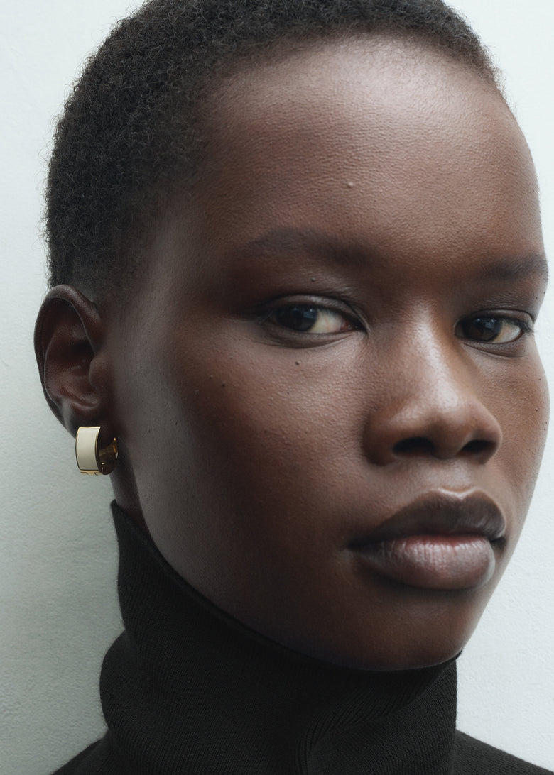 ###hover_image:jewelry,the-jewelry-collection,test-jewel-2,the-jewelry-collection-1