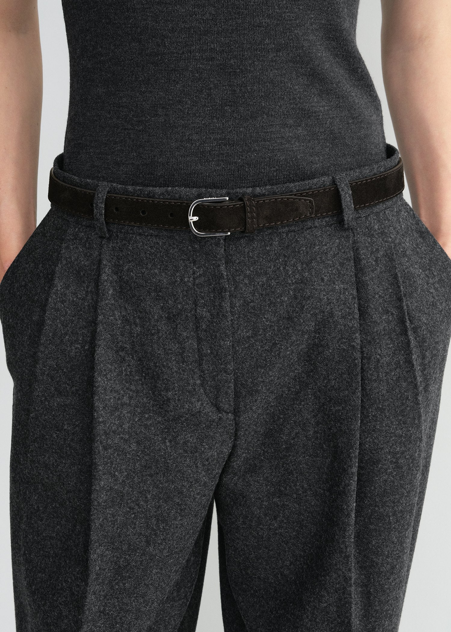 Slim suede trouser belt espresso