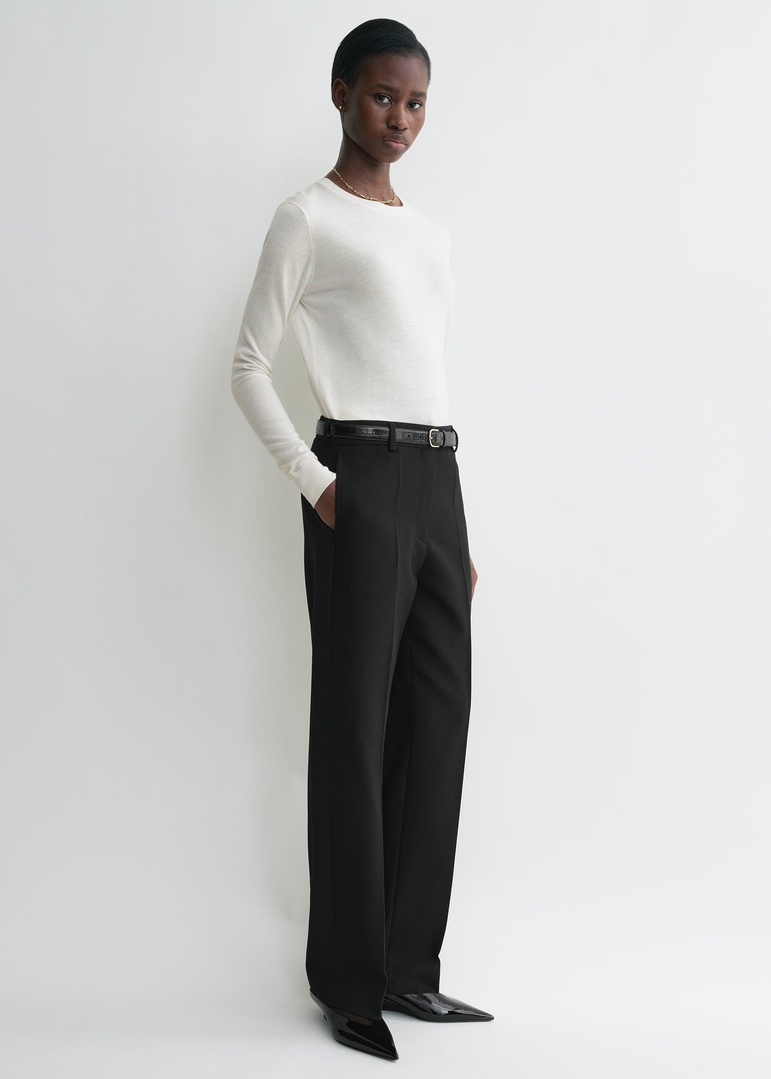 Straight tailored trousers black