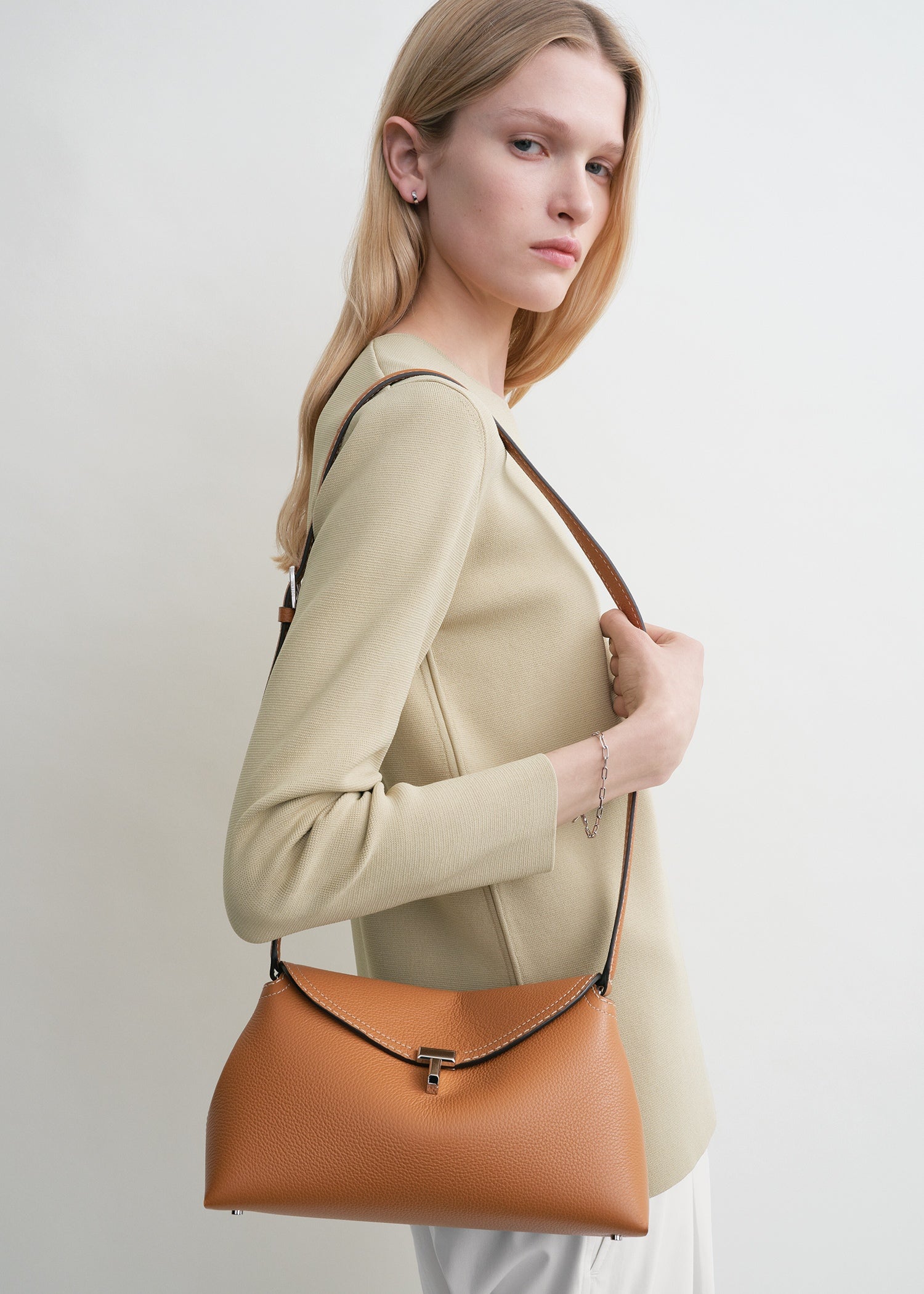 T-Lock grained-leather clutch tan
