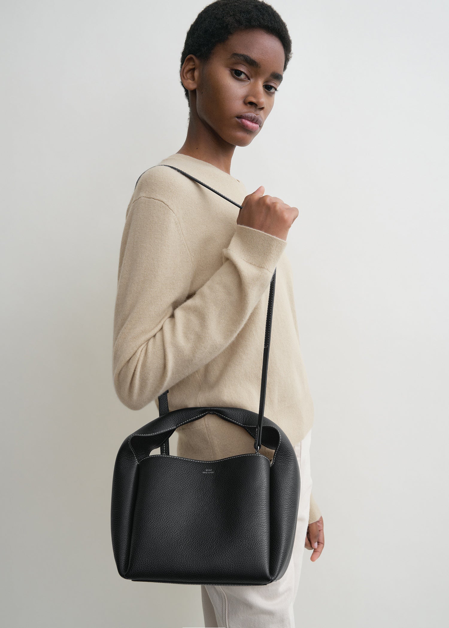 Grained-leather bucket bag black