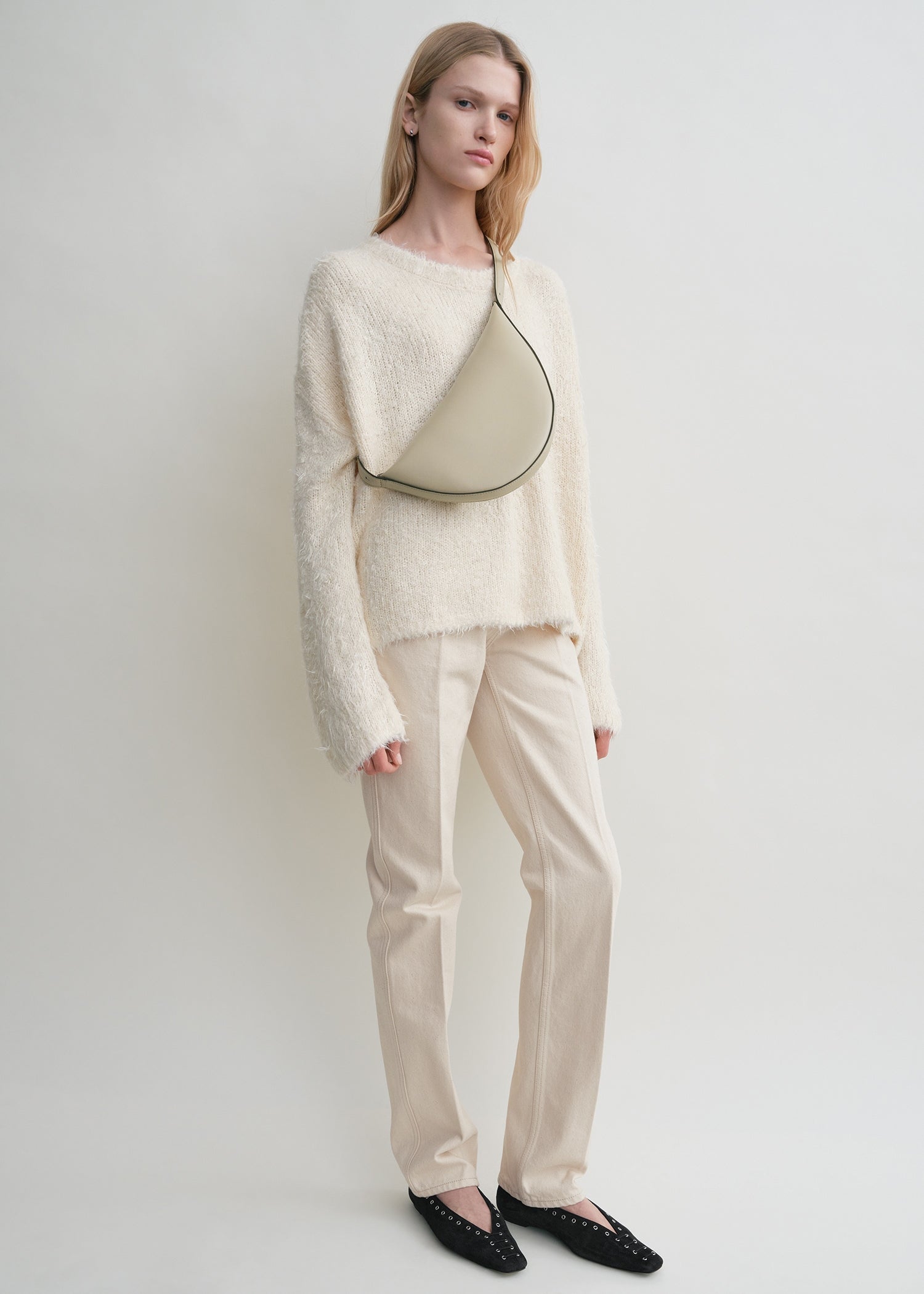 Leather scooped sling fawn