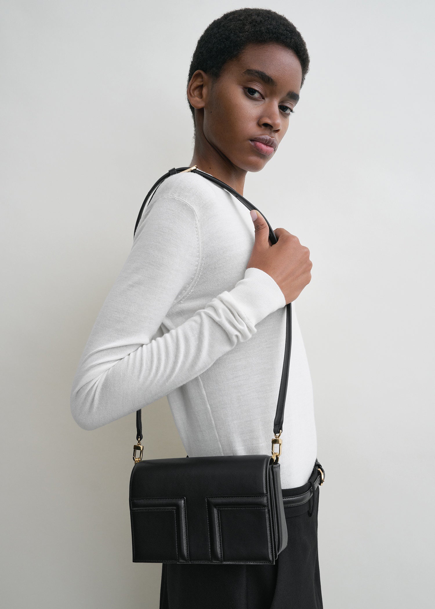 Mini T-Flap leather bag black