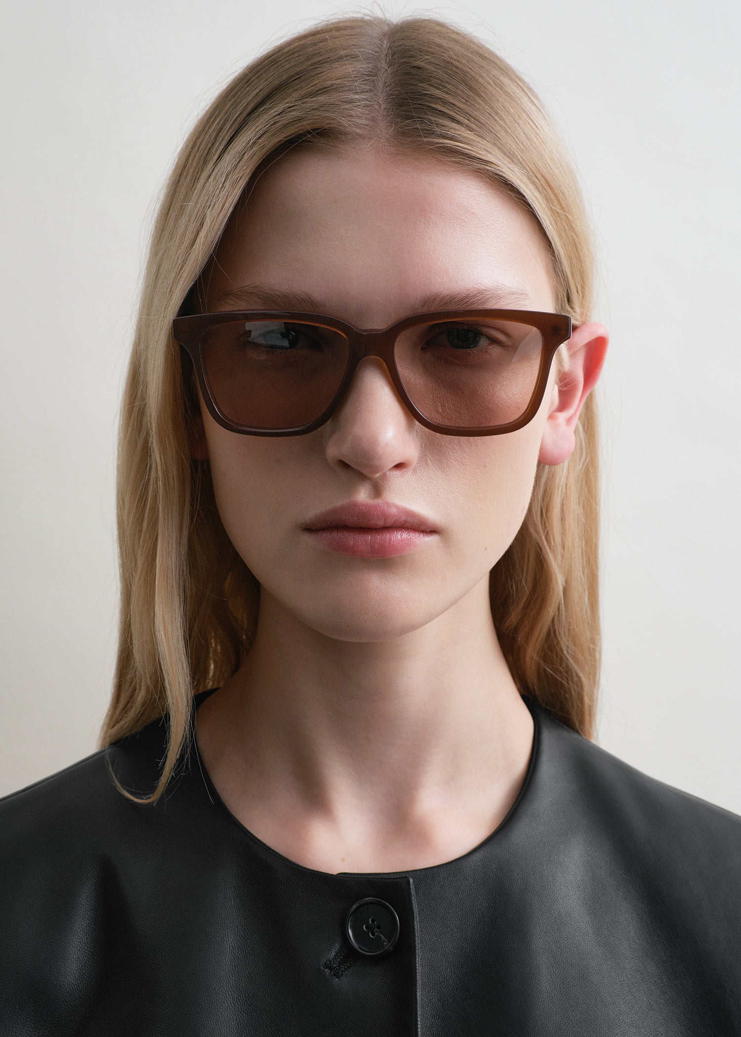 Square sunglasses umber