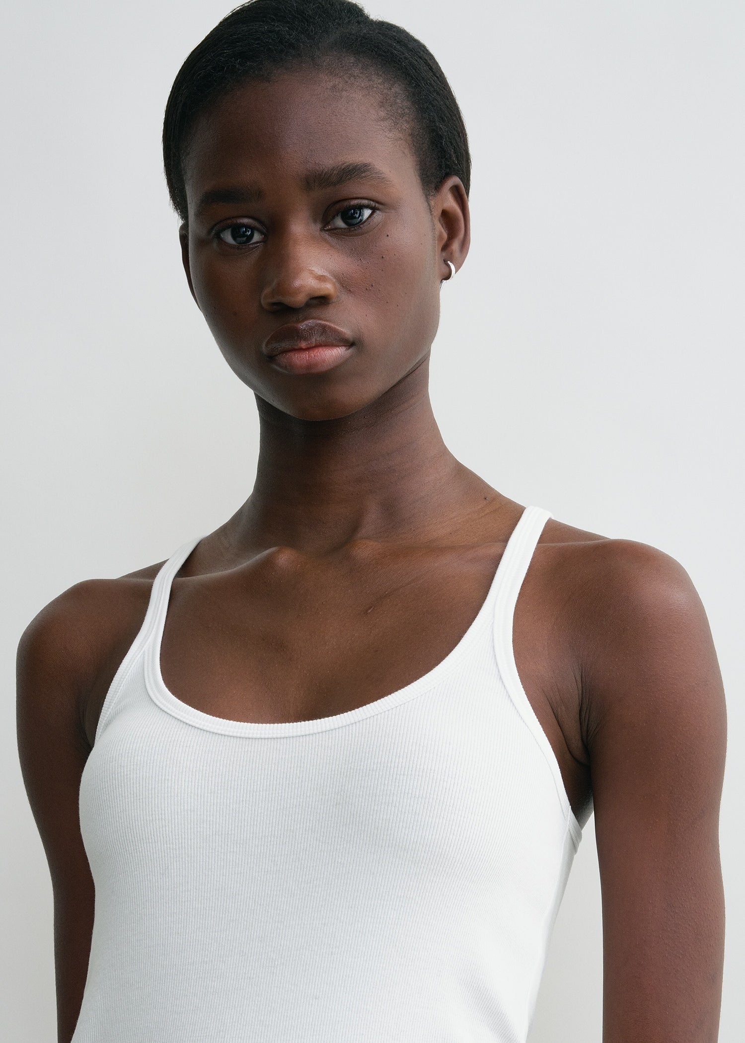 Scoop neck rib tank white