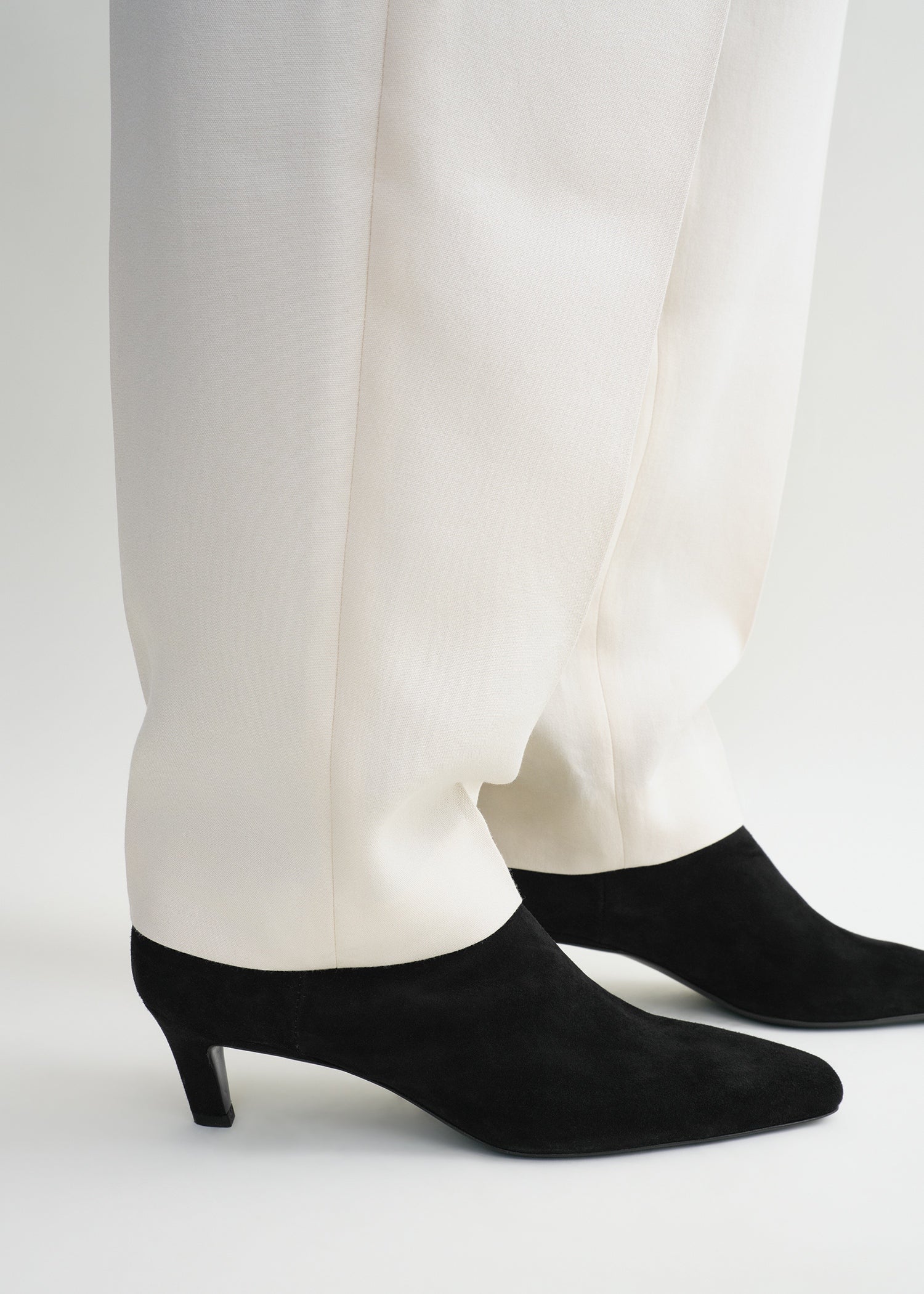 Toteme mid heel boot top