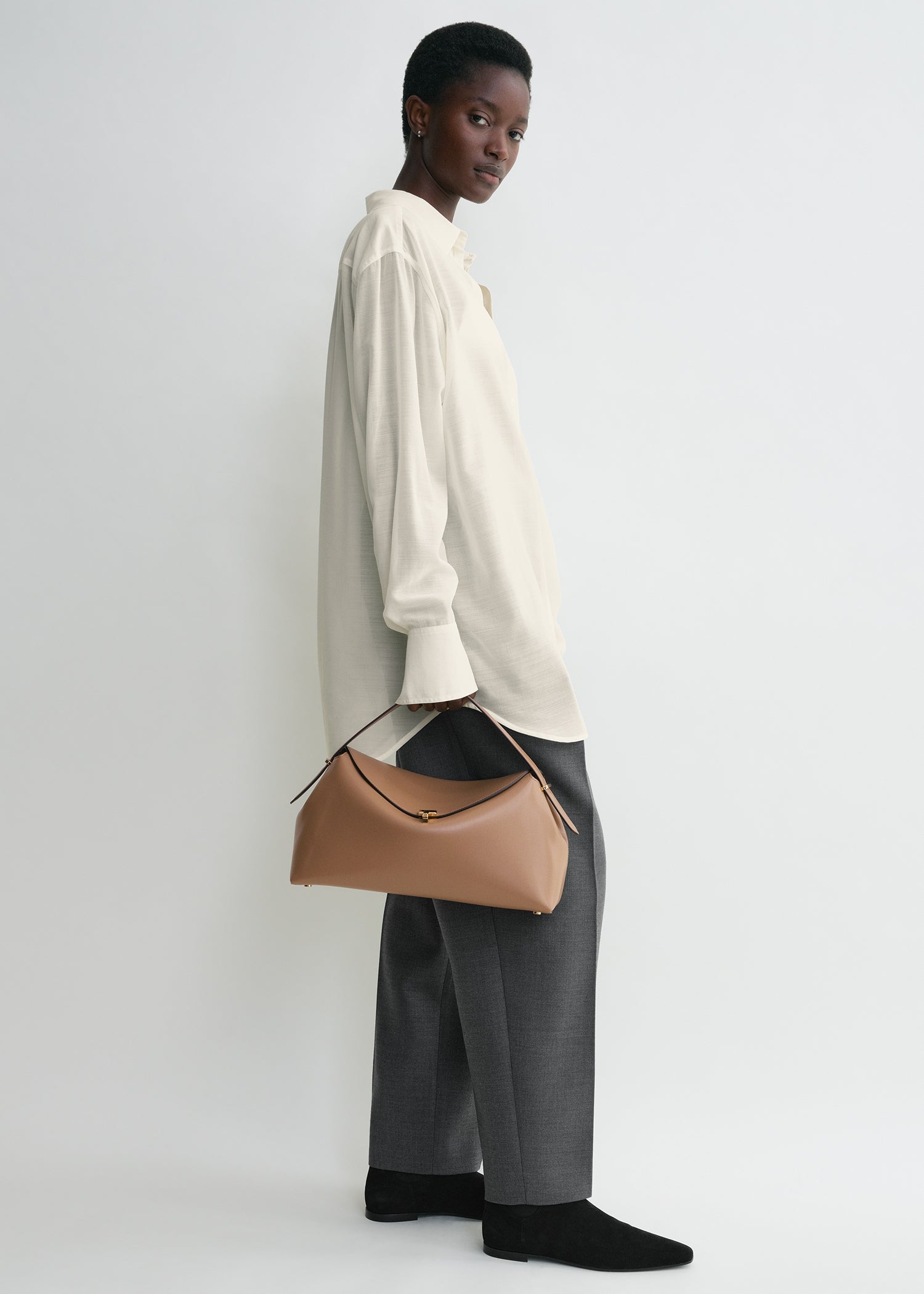 T-Lock leather top handle camel