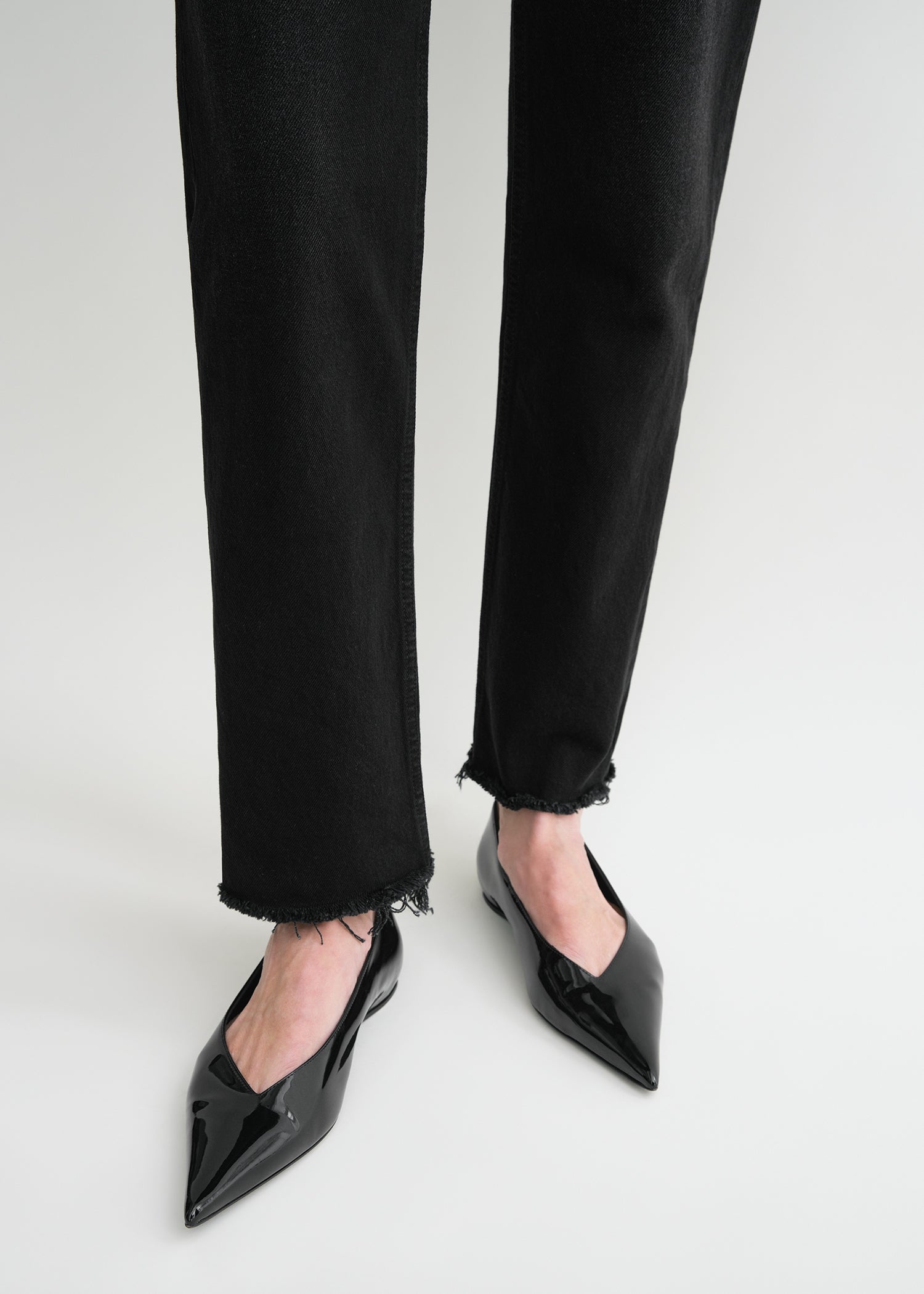 Classic cut denim black