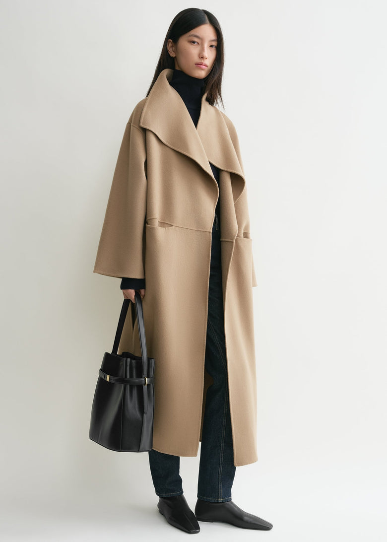 Signature wool cashmere coat truffle