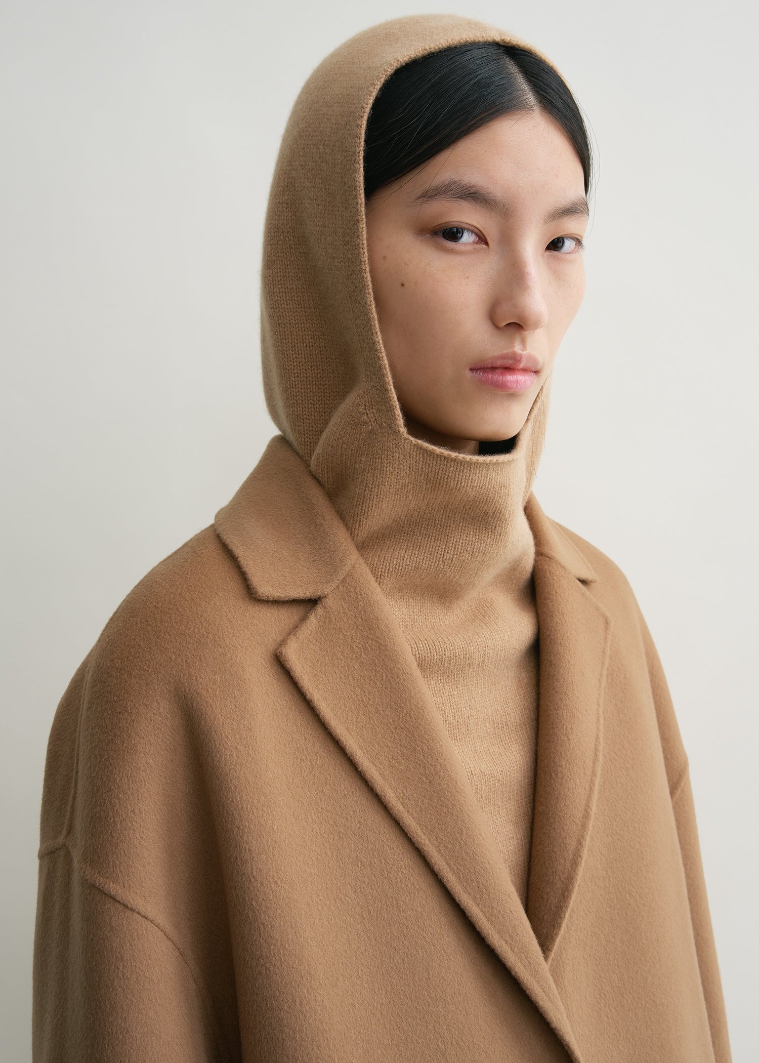Wool cashmere hoodie bib camel TOTEME