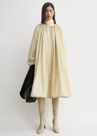 Gathered parachute coat ecru