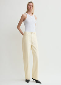 Curved rib tank white