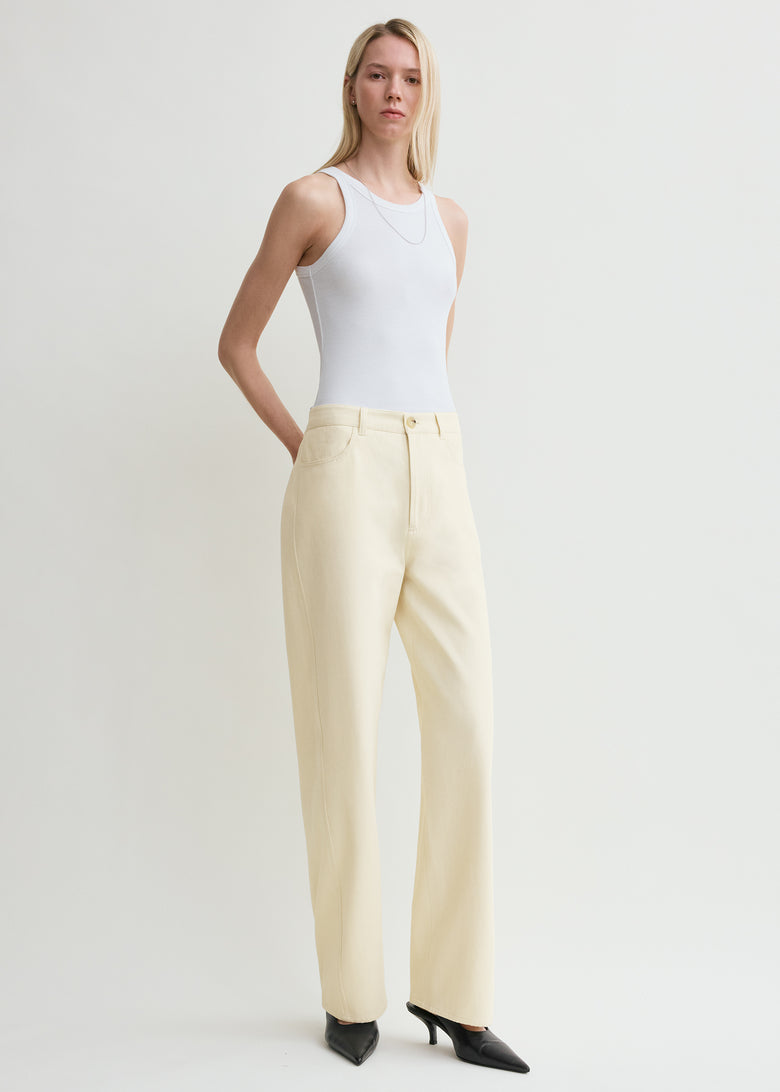 Curved rib tank white