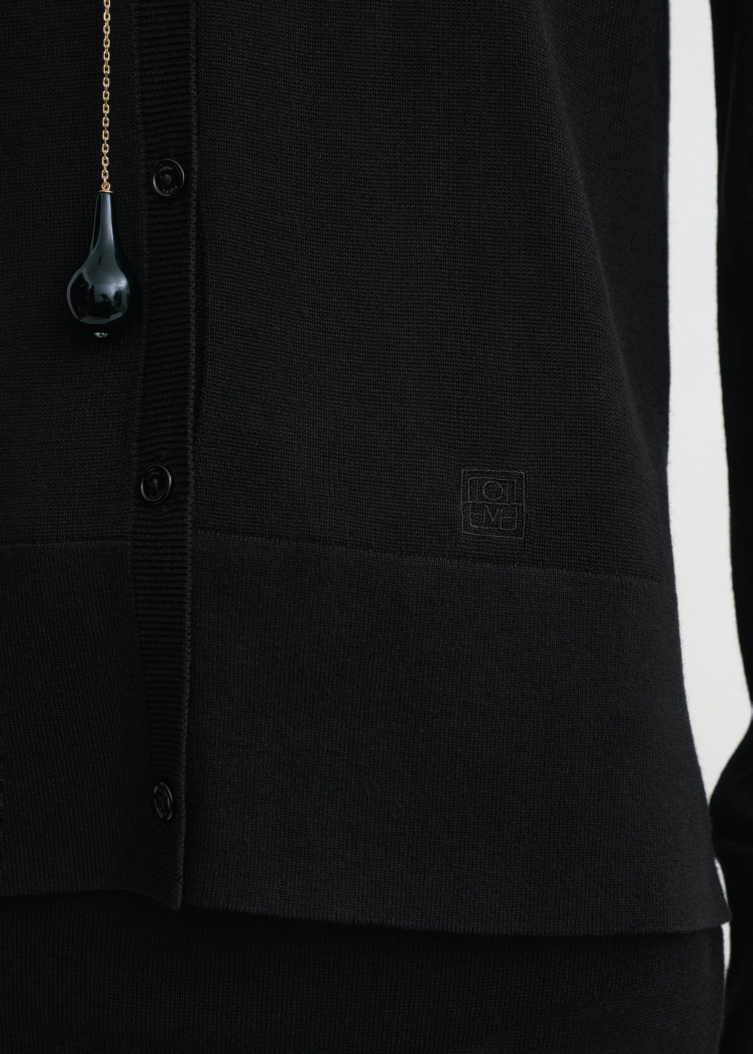Fine knit cardigan black