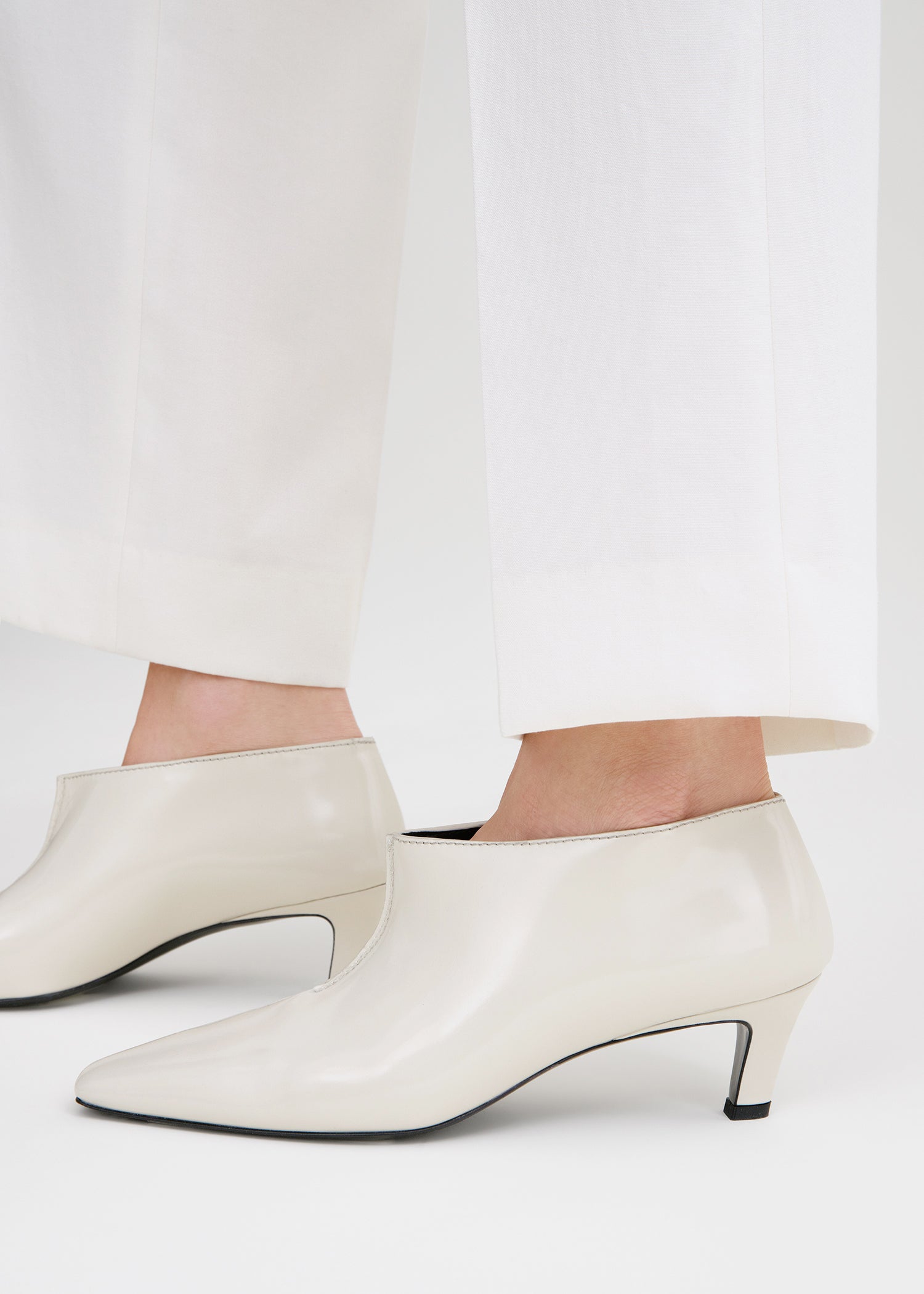 Wide stilettos deals