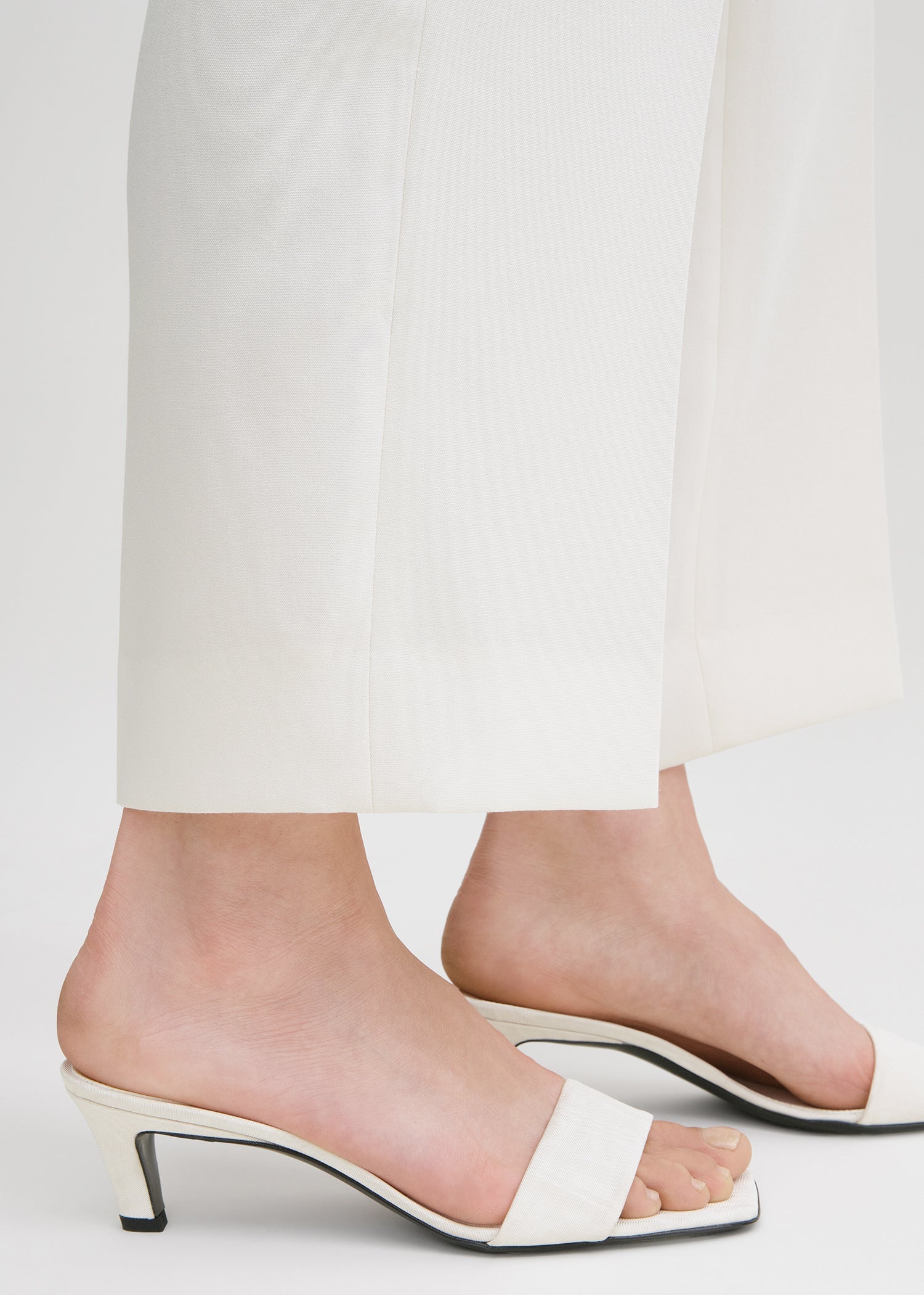 Off white mules shop