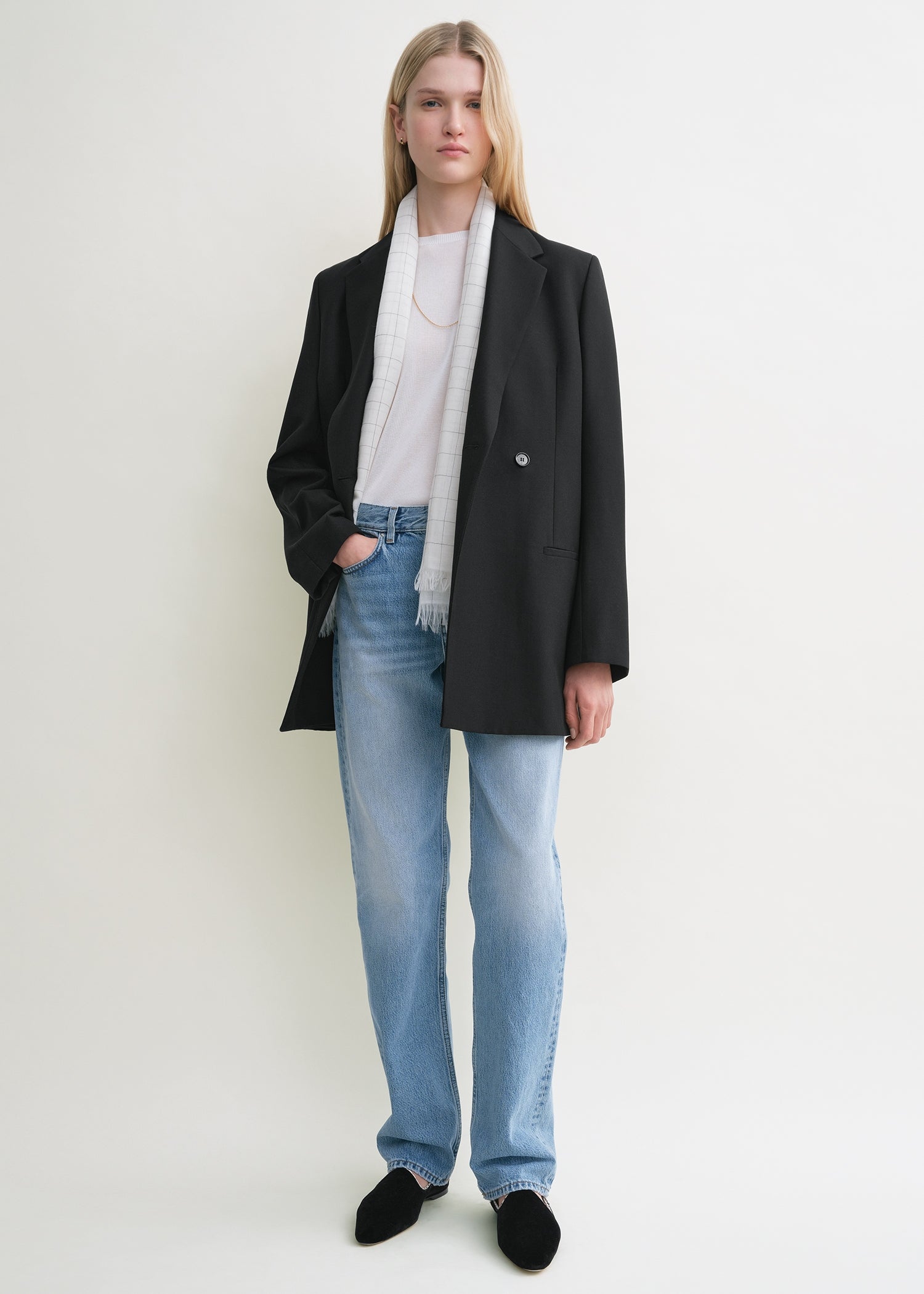 Double-breasted blazer black
