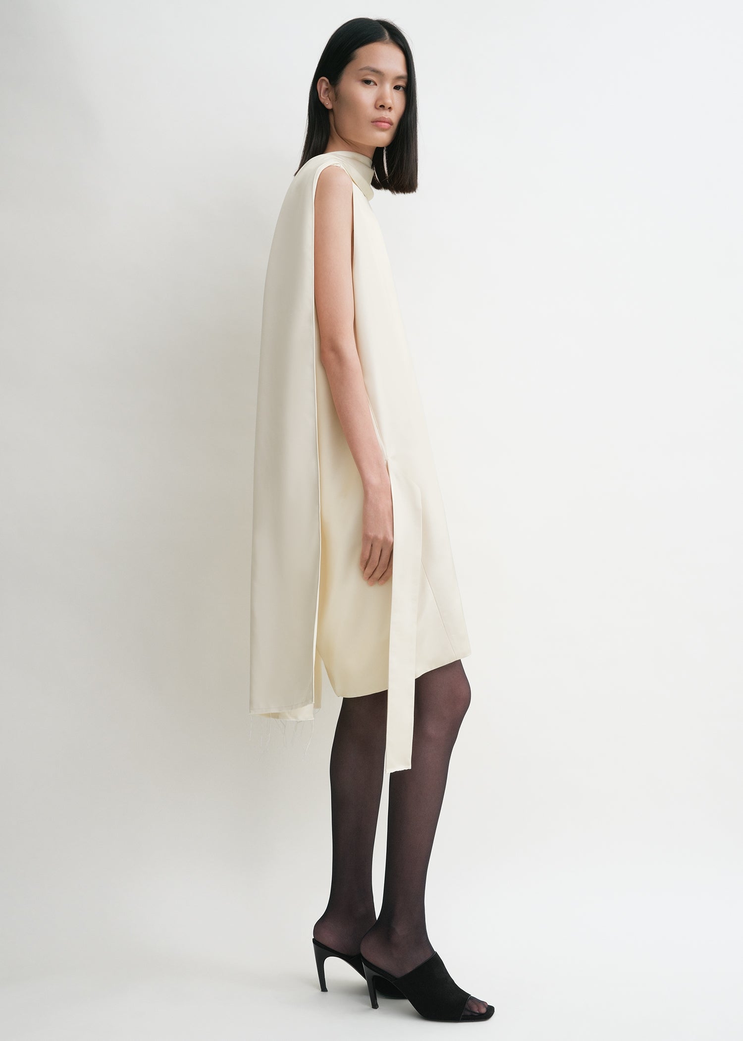 Cocoon scarf dress ecru
