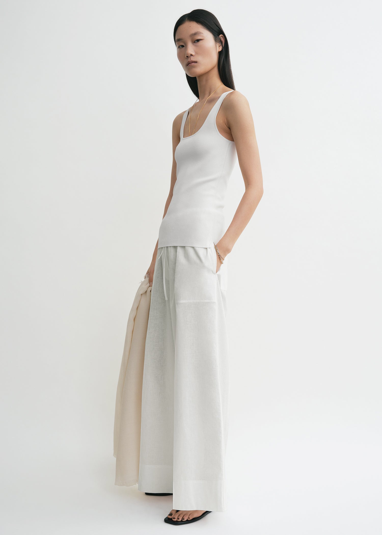 Compact knit tank white