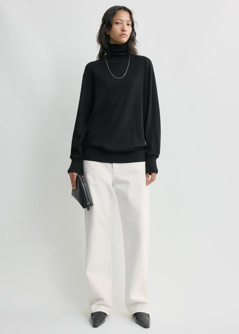 Merino turtleneck black