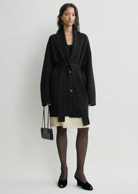 Shawl-lapel robe black
