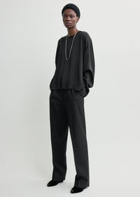 Boxy satin top black