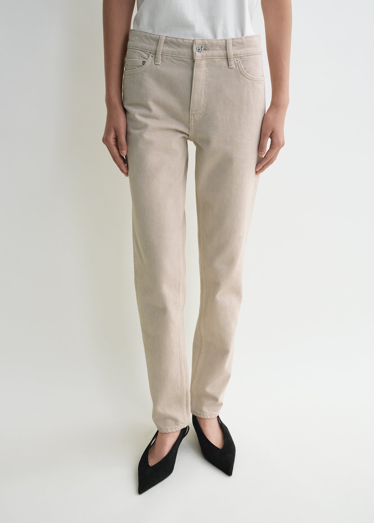 Low taper denim smoke