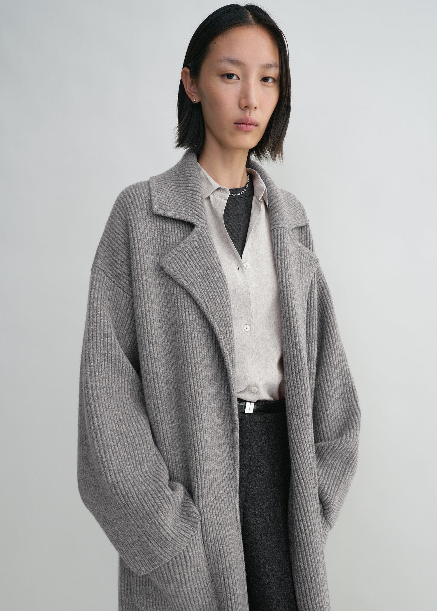商品画像：TOTEME/トーテム】 RIBBED WOOL CARDIGAN（ニット／セーター 4