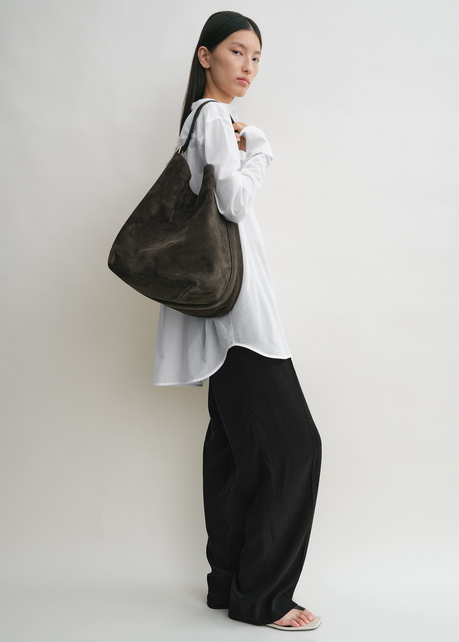 Belted suede tote pepper
