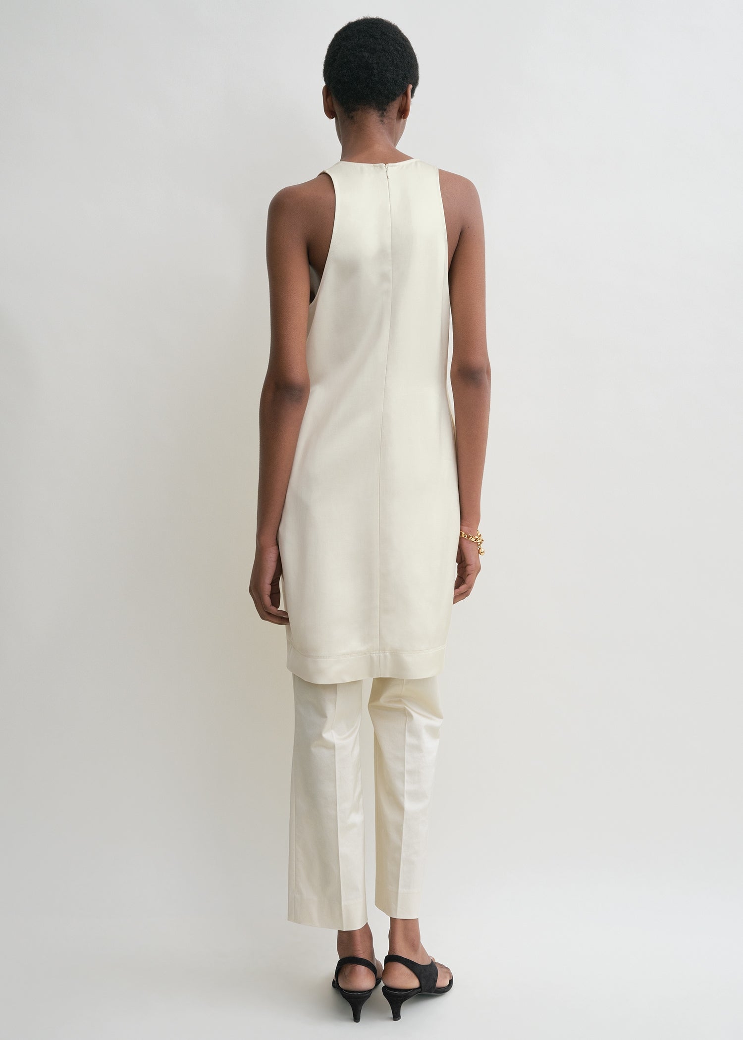 Scoop-neck dress ecru