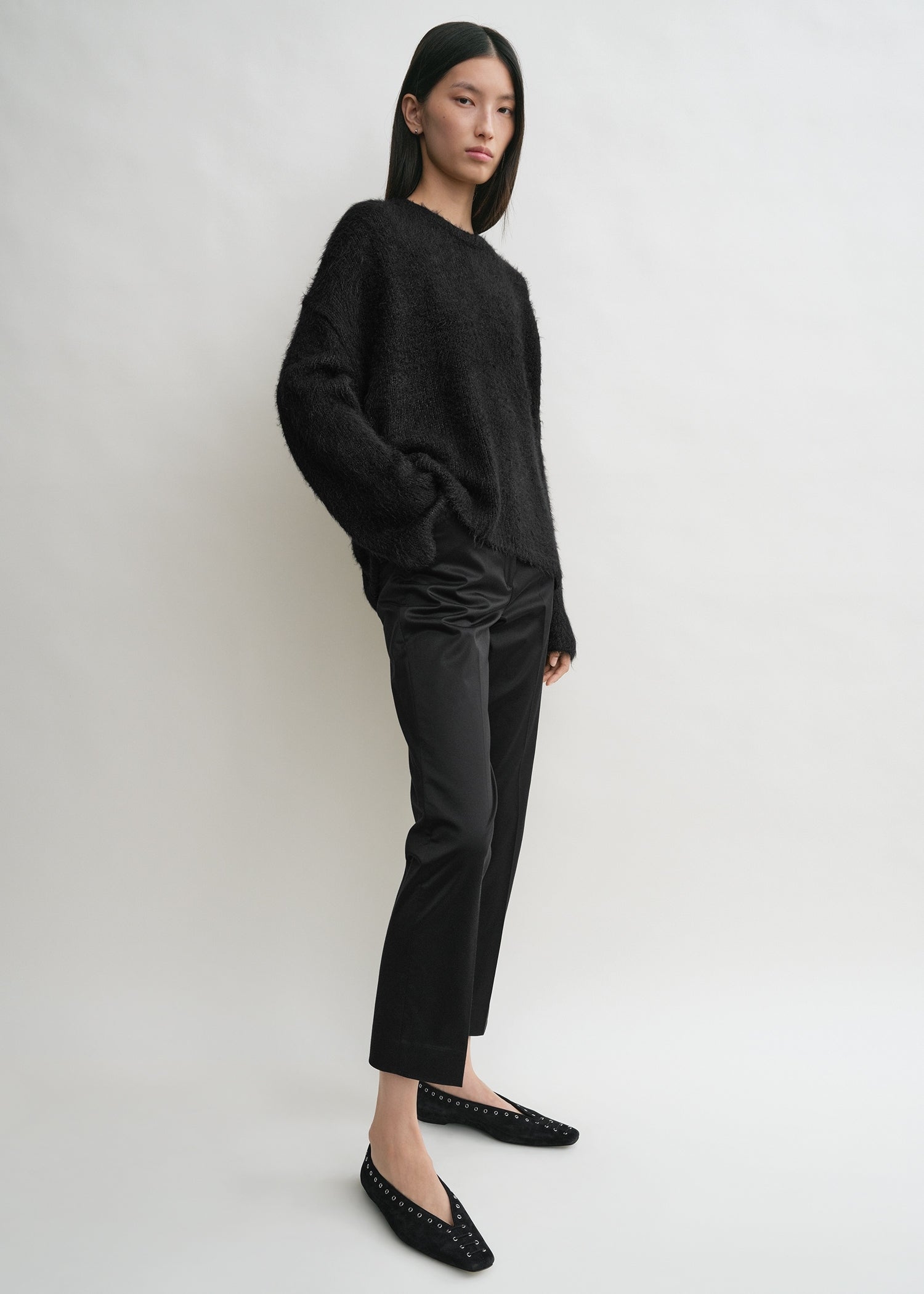 Boxy silk knit black
