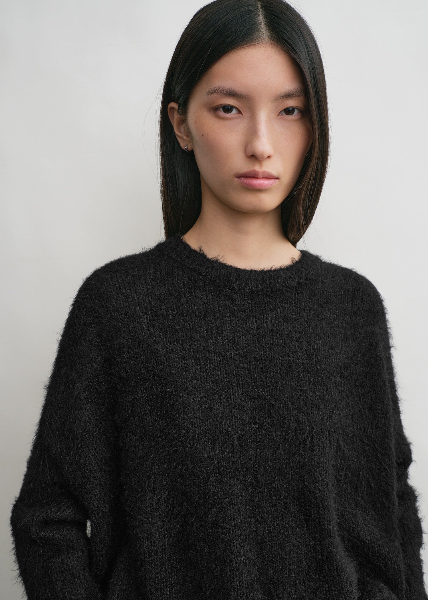 Boxy silk knit black