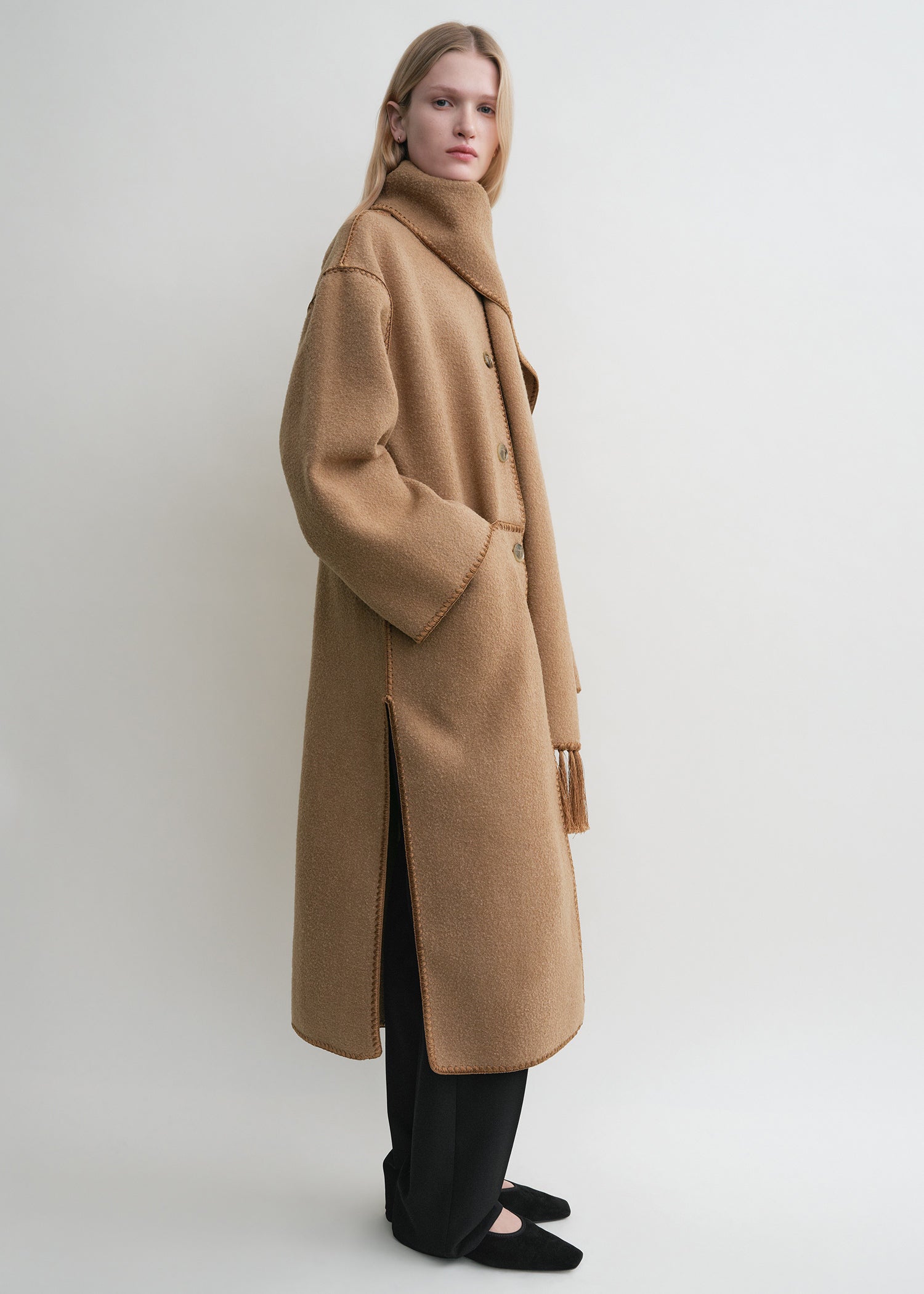 Embroidered scarf coat camel