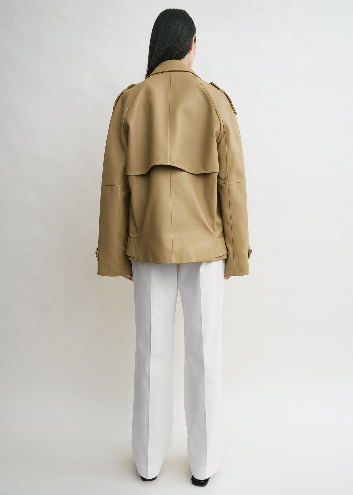 Short leather trench desert
