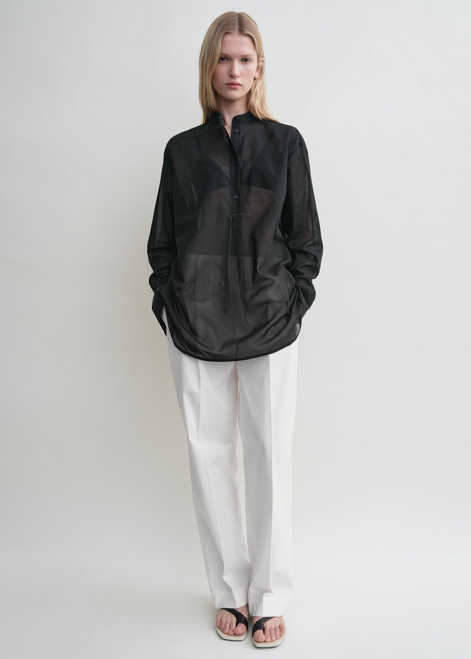 Stand-collar shirt black
