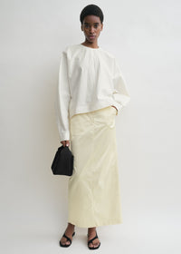 Batwing top off-white