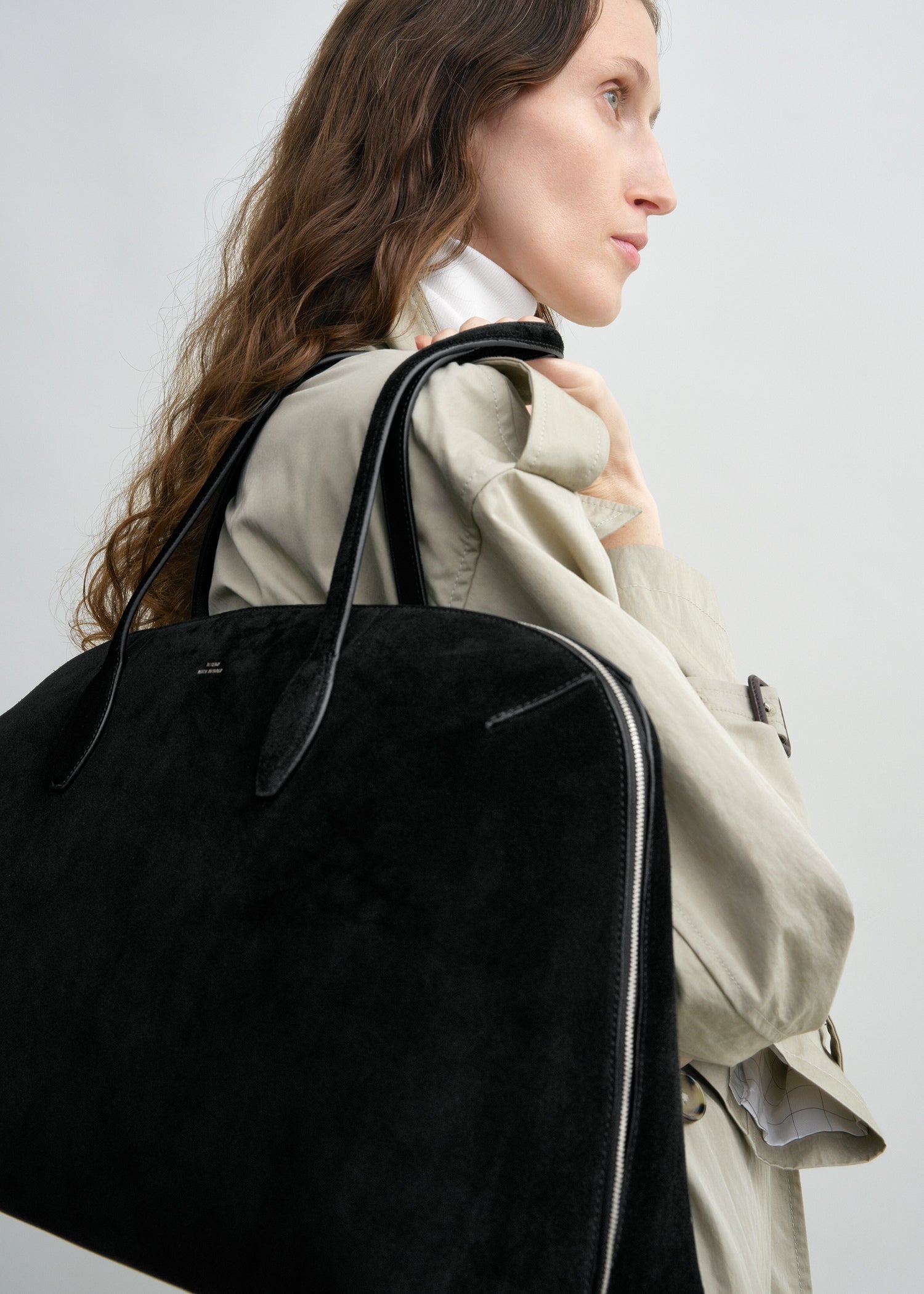 Suede day tote black