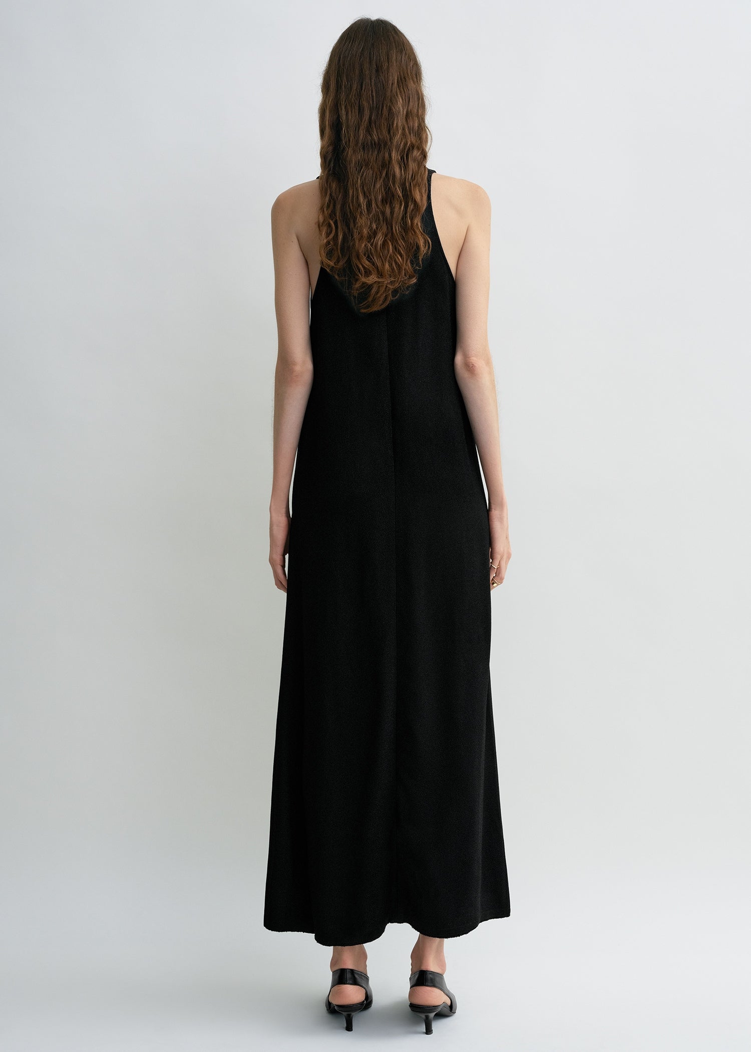 Scoop-neck sablé dress black