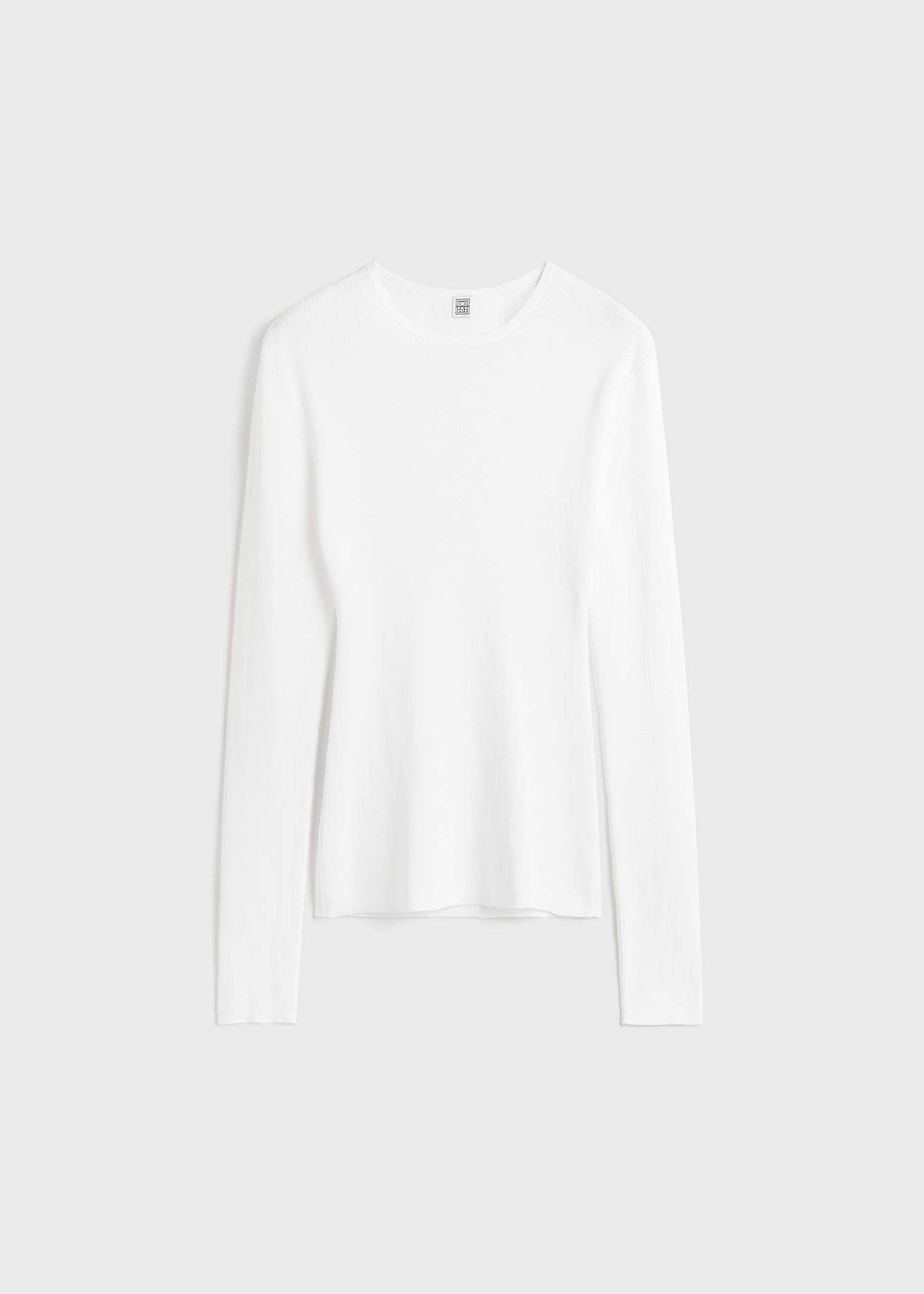 Compact cotton top white