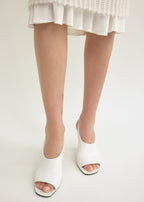 Contour naplack slingbacks off-white
