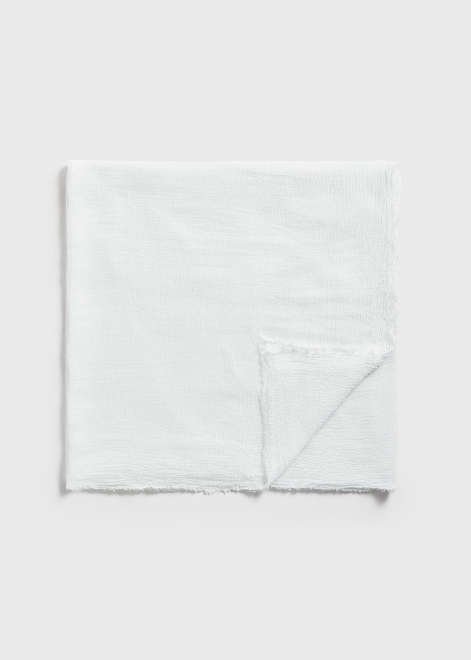 Crinkled scarf ecru