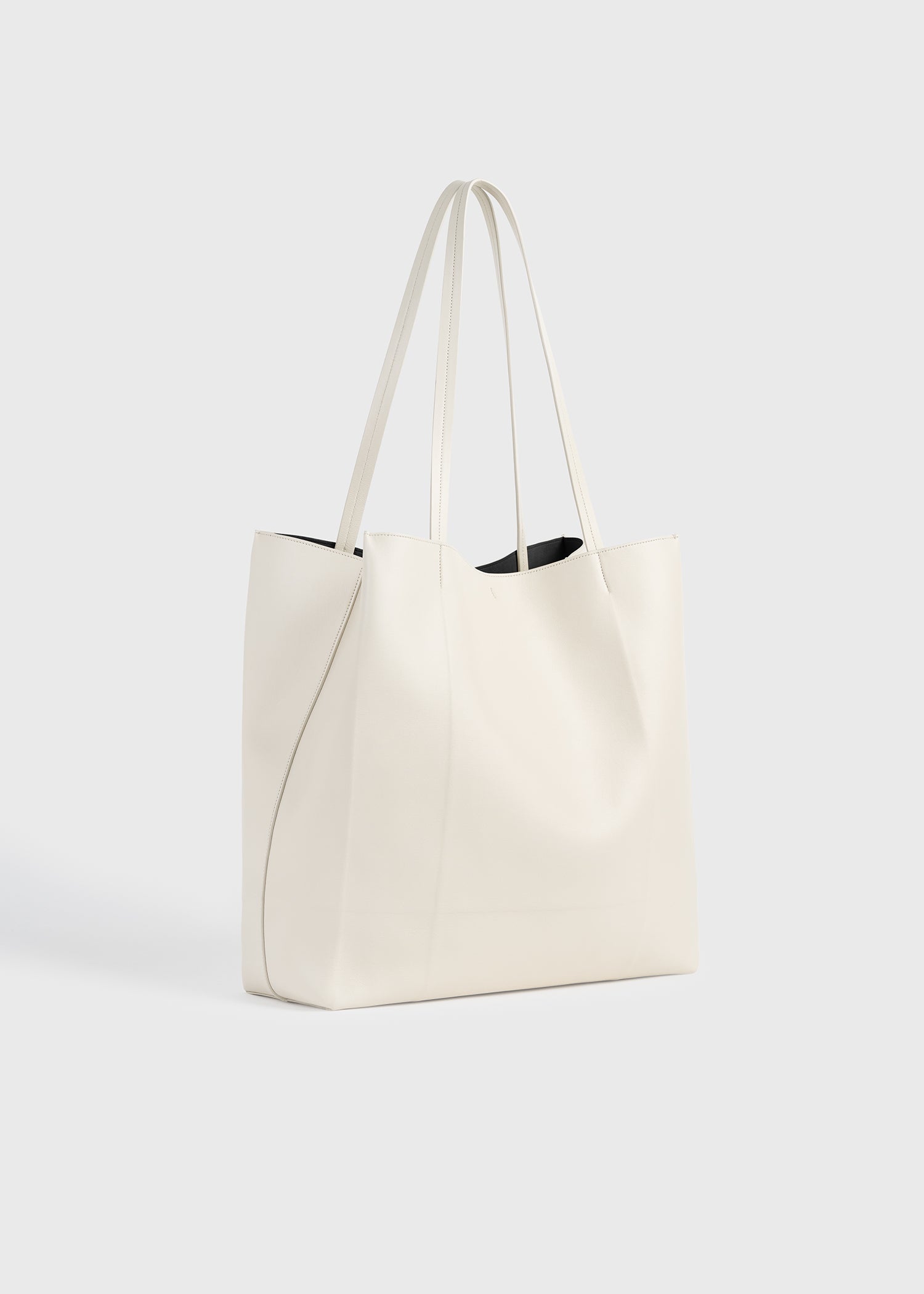 Roam leather tote stone - Preorder