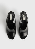 Contour naplack slingbacks black