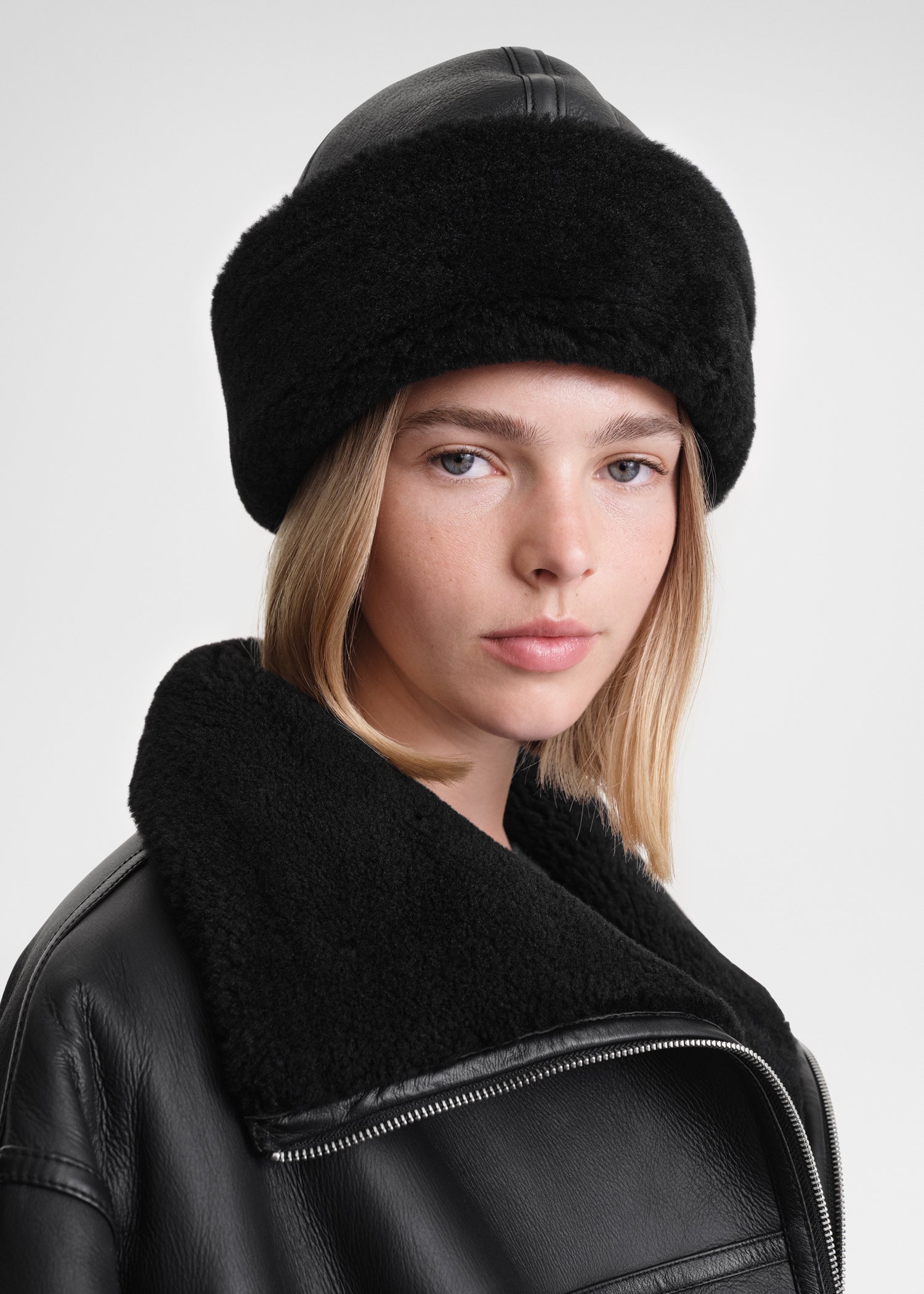 Black winter hat best sale