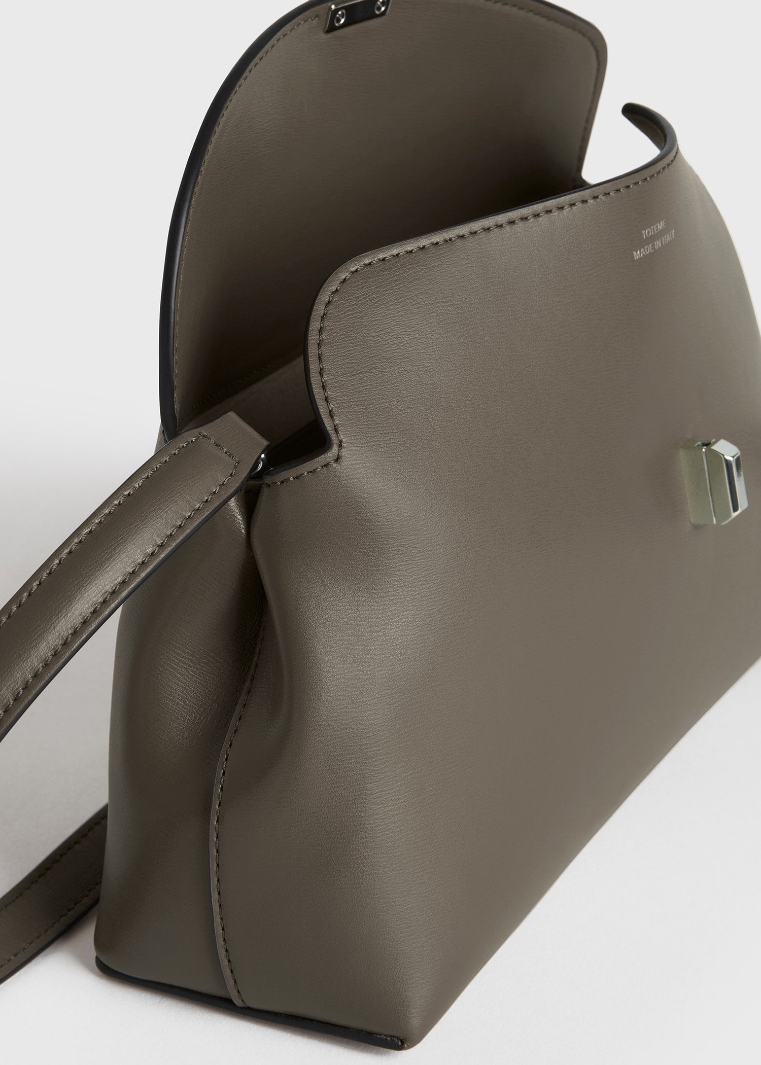 T-Lock leather clutch ash