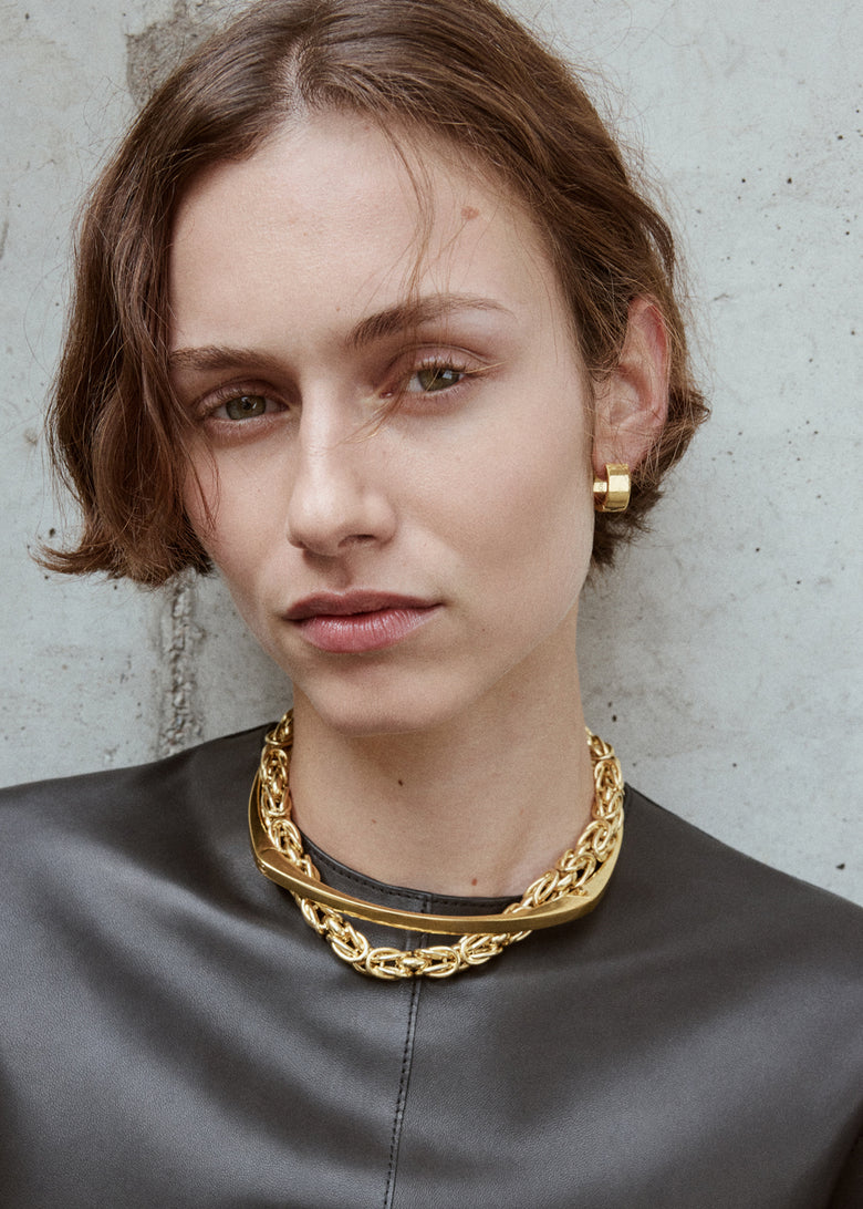 ###hover_image:jewelry,the-jewelry-collection,test-jewel-2,the-jewelry-collection-1