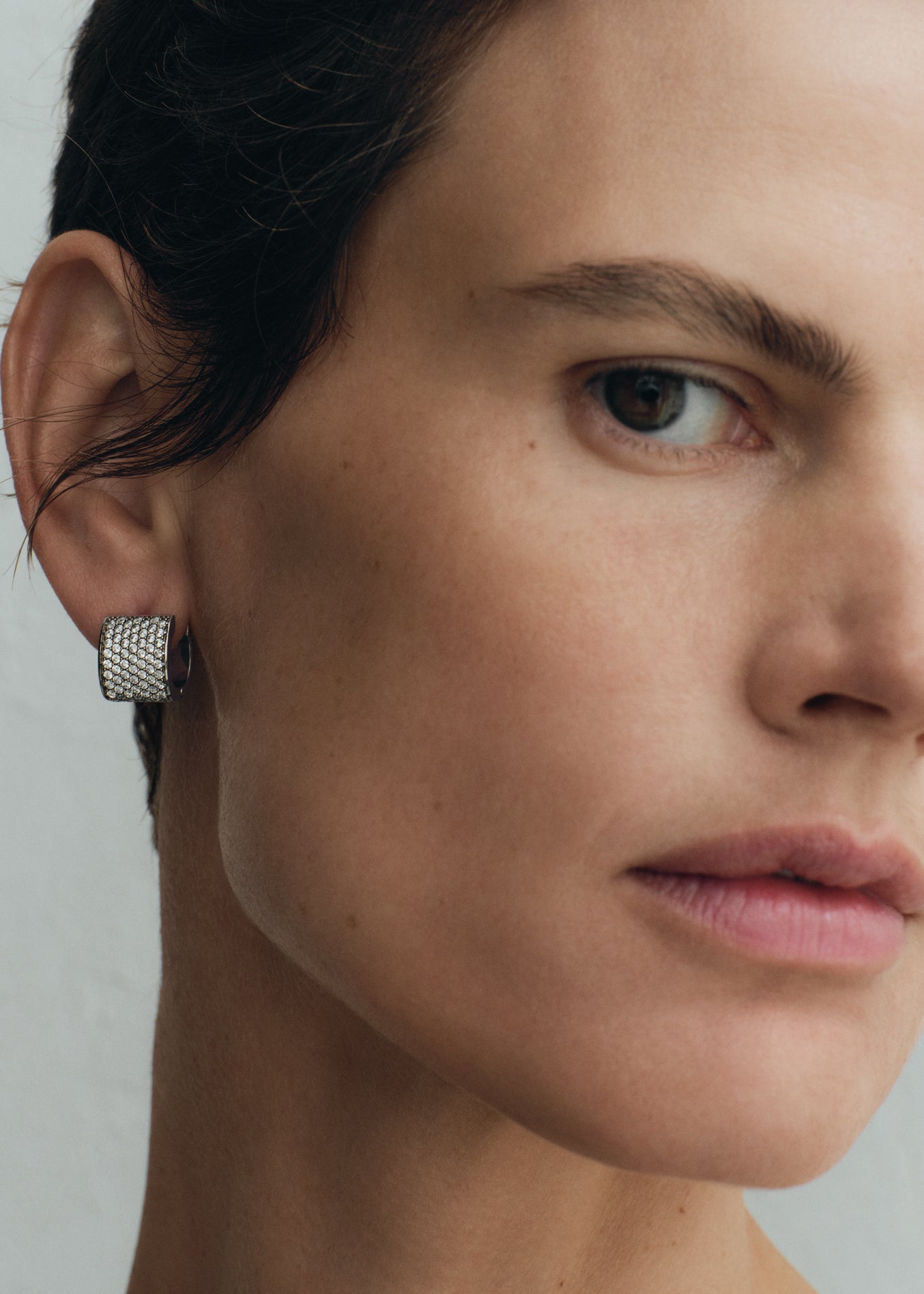 Signature pavé hoops silver